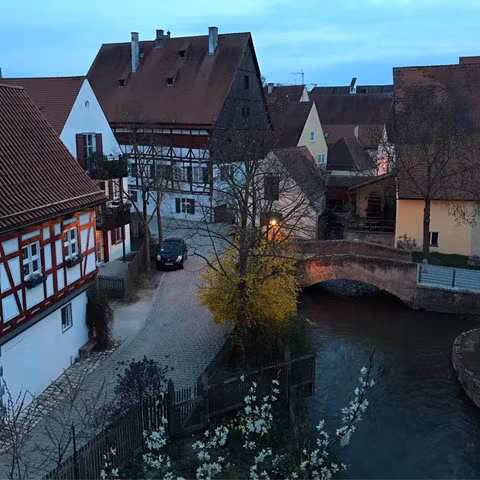 Thi tran co 72.000 tan da chua kim cuong o Duc hinh anh 8 