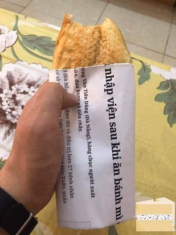 Đang đói mà lại gặp cảnh này.