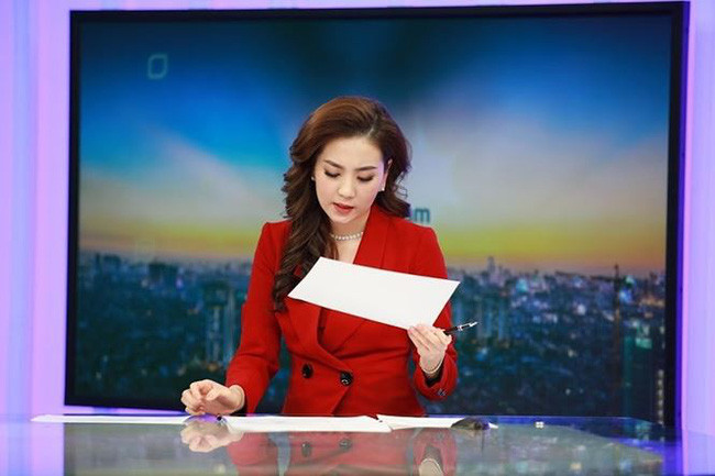 Ngày đầu làm BTV Thời sự của ‘cô gái thời tiết’ Mai Ngọc - Ảnh 6.