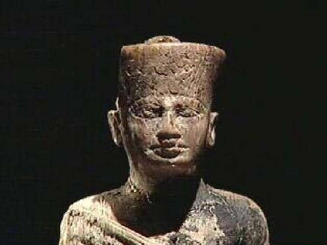 giat minh nhung chuyen la lung gay soc cua hoang de ai cap hinh anh 8