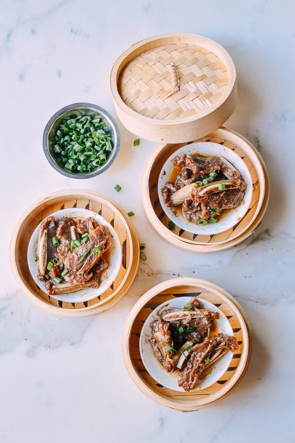 Mềm thơm lạ miệng món sườn hấp ảnh 12