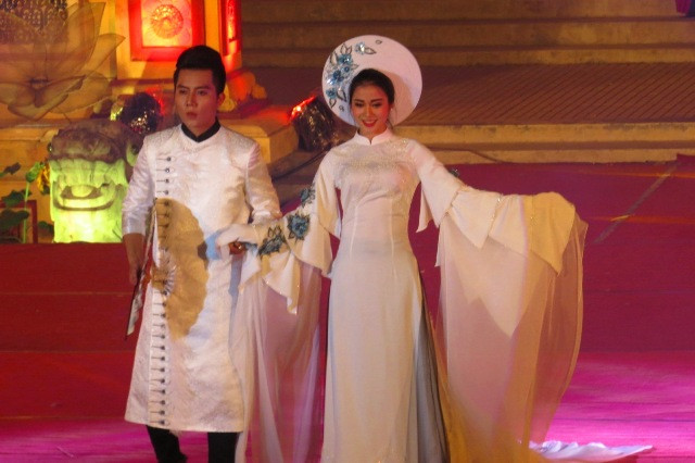 Bộ sưu tập Nét xưa của Bella Moda thể hiện nét đặc trưng văn hóa của từng vùng miền khác nhau