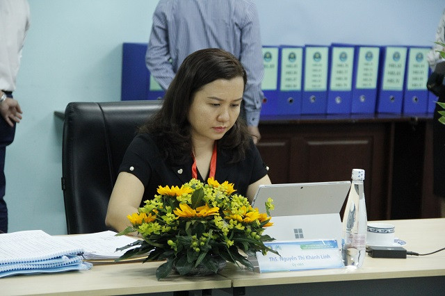 Ngay sau khi khai mạc, các thành viên đoàn công tác đã bắt tay ngay vào việc thực hiện các hoạt động chuyên môn của mình