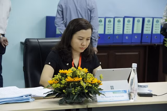 Ngay sau khi khai mạc, các thành viên đoàn công tác đã bắt tay ngay vào việc thực hiện các hoạt động chuyên môn của mình