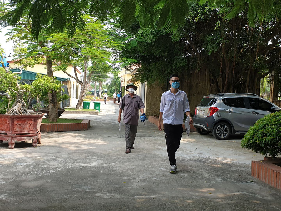 Thí sinh duy nhất của Hải Phòng thi tốt nghiệp đợt 2 đến điểm thi rất sớm.