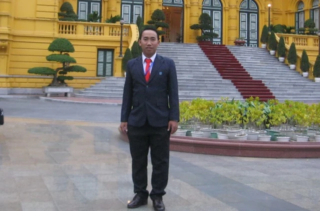 Nguyễn Văn Ru By - Sinh viên Trường Đại học An Giang.