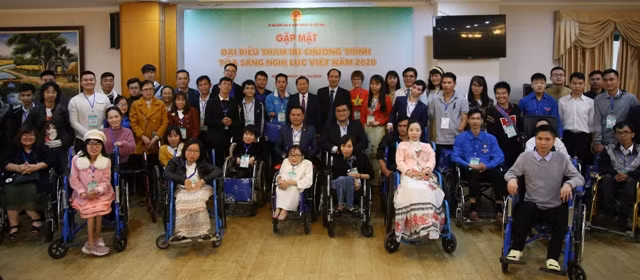 Buổi gặp mặt đại biểu tham dự chương trình Tỏa sáng nghị lực Việt.