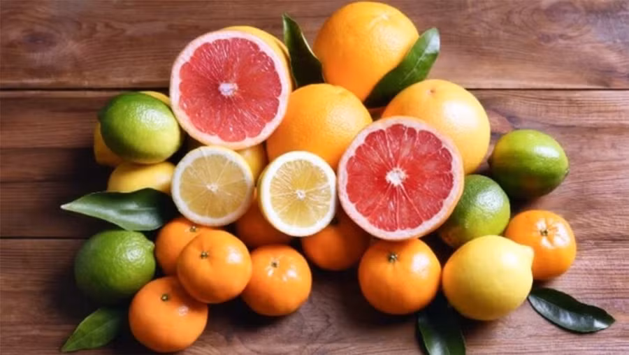 Trái cây họ cam quýt tốt cho sức khỏe nhưng việc hấp thụ chúng sau bữa ăn lại không tốt chút nào. (Ảnh: ITN)