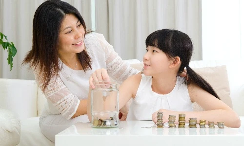 Dạy con về tiền, bố mẹ cũng không được "hé nửa lời" những bí mật sau