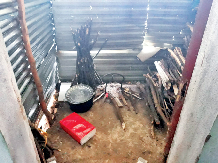 Gian bếp chưa đầy 2m2 tại Trường Mầm non xã Hướng Linh Gian bếp chưa đầy 2m2 tại Trường Mầm non xã Hướng Linh