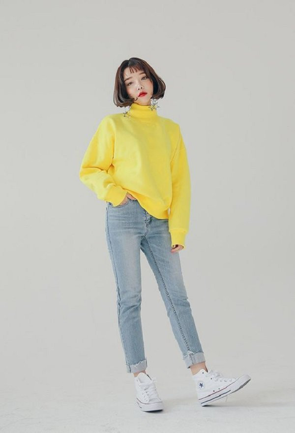 Công thức phối áo len cổ lọ chuẩn xinh xắn ảnh 10 voi mot chiec ao len co lo, chi em co "ca ro" cong thuc phoi hop chuan xinh xan - 11