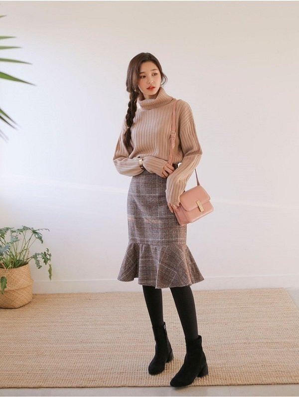 Công thức phối áo len cổ lọ chuẩn xinh xắn ảnh 4 voi mot chiec ao len co lo, chi em co "ca ro" cong thuc phoi hop chuan xinh xan - 5