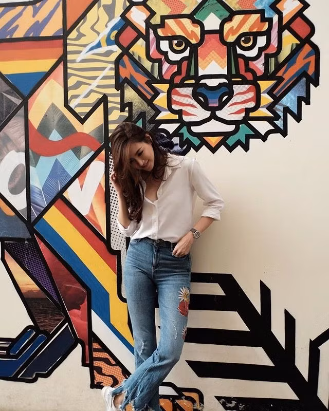 Học nữ chính hot nhất nhì Thái Lan hiện nay lên đồ siêu trẻ, đẹp cho cô nàng ngấp nghé tuổi 30