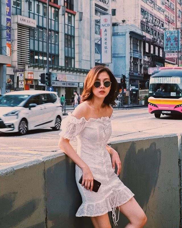 Học nữ chính hot nhất nhì Thái Lan hiện nay lên đồ siêu trẻ, đẹp cho cô nàng ngấp nghé tuổi 30