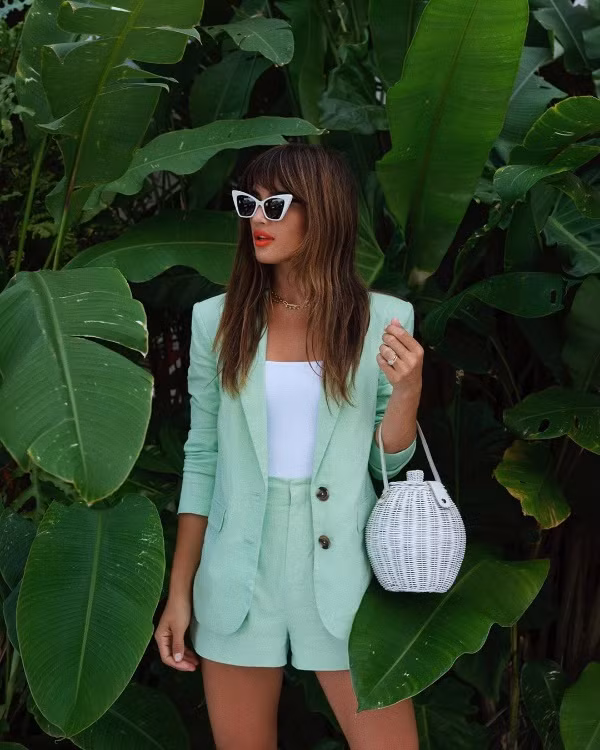 Instagram tuần qua: Tỏa sáng với phong cashc chất lừ như loạt fashionisat đình đám bằng loạt item thần thánh của miufa hè