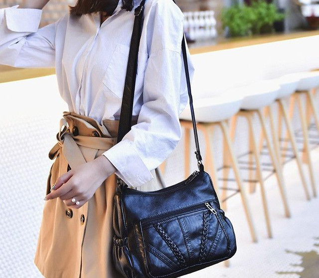 Muốn đi du lịch vừa xinh vừa gọn, chị em nhất định phải mang theo những mẫu túi “thần thánh” này - Ảnh 4. Muốn đi du lịch vừa xinh vừa gọn, chị em nhất định phải mang theo những mẫu túi “thần thánh” này - Ảnh 4.