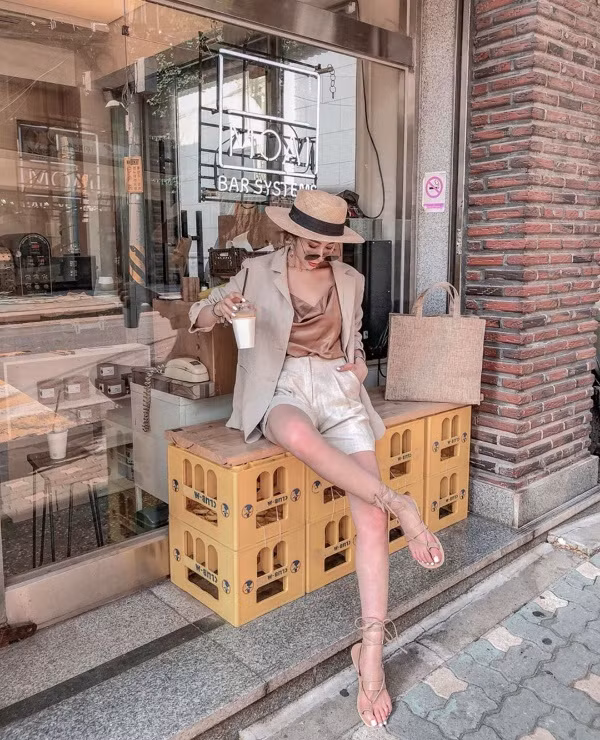 Instagram tuần qua: Tỏa sáng với phong cashc chất lừ như loạt fashionisat đình đám bằng loạt item thần thánh của miufa hè