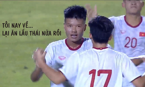 Bù giờ 4 phút, ghi bàn phút 90+3... Bù giờ 4 phút, ghi bàn phút 90+3.