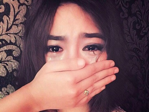 Tại sao bố mẹ lại giấu tôi điều này? (Ảnh minh hoạ: Người đưa tin).
