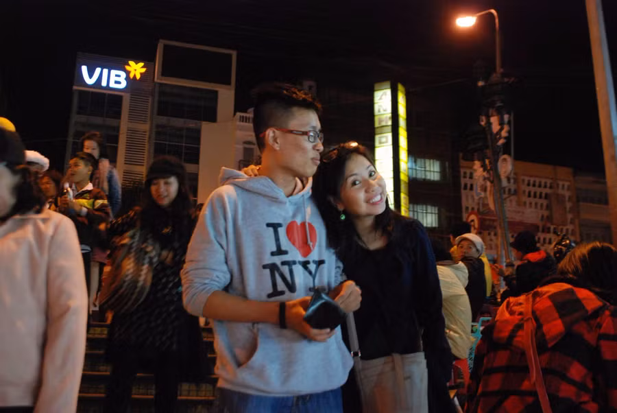 Sẵn sàng cùng con đối diện mọi khó khăn.