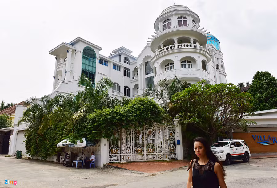 Co ngoi nha Jonathan Hanh Nguyen va loat biet thu dat do tai Thao Dien hinh anh 16 