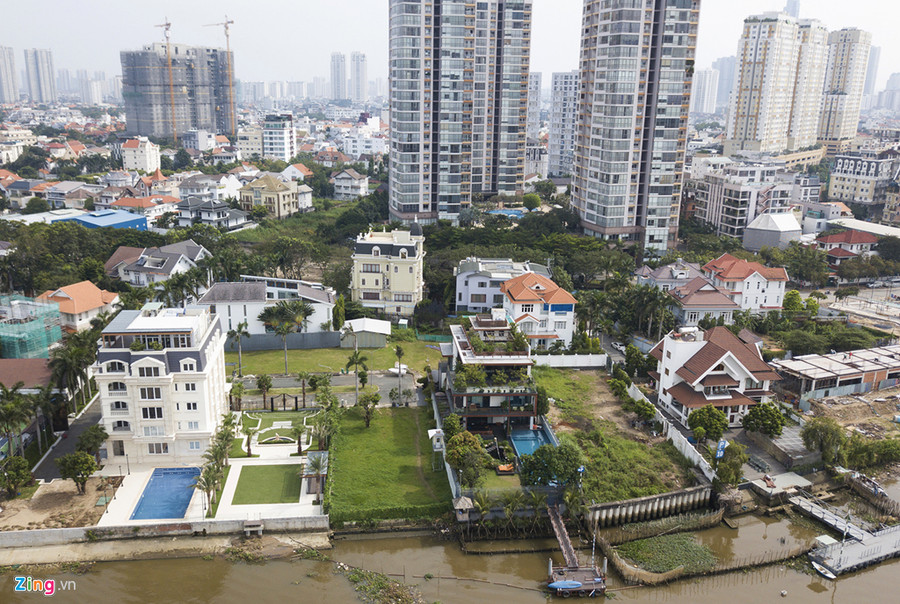 Loạt biệt thự đắt đỏ tại Thảo Điền, có cả cơ ngơi của “ông trùm hàng hiệu” Jonathan Hạnh Nguyễn ảnh 5 Co ngoi nha Jonathan Hanh Nguyen va loat biet thu dat do tai Thao Dien hinh anh 5