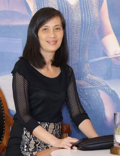 Mẹ tân Hoa hậu Đại dương lên tiếng chuyện thẩm mỹ và mua giải ảnh 1 Mẹ tân Hoa hậu Đại dương lên tiếng chuyện thẩm mỹ và mua giải ảnh 1