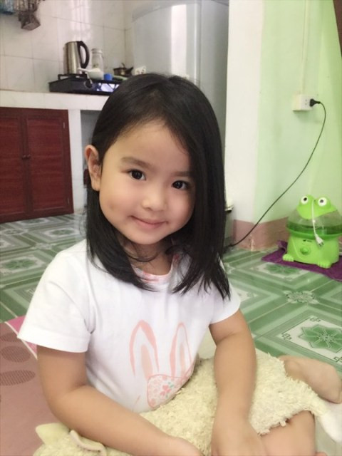 Không rời mắt với mặt mộc của cô bé 4 tuổi ảnh 10 Không rời mắt với mặt mộc của cô bé 4 tuổi ảnh 10