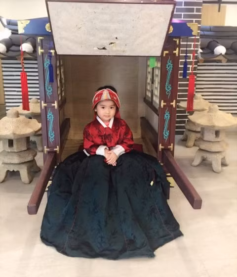 Không rời mắt với mặt mộc của cô bé 4 tuổi ảnh 6