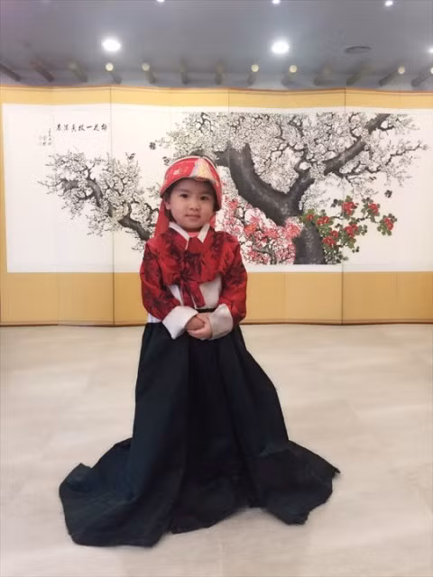 Không rời mắt với mặt mộc của cô bé 4 tuổi ảnh 5