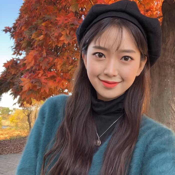 Muôn kiểu đội mũ nồi siêu xinh cho nàng khoe sắc ngày đông