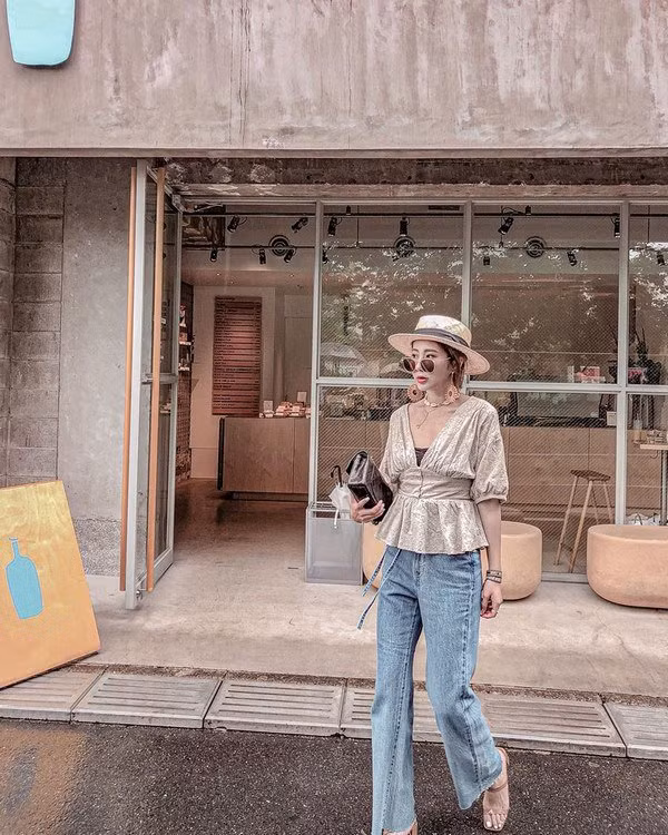 co mot kieu ao cuc de dien, lai co kha nang tuyet voi giup thang hang phong cach di lam - 9