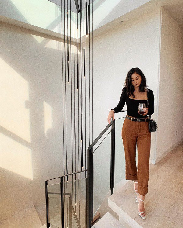 co mot kieu ao cuc de dien, lai co kha nang tuyet voi giup thang hang phong cach di lam - 16