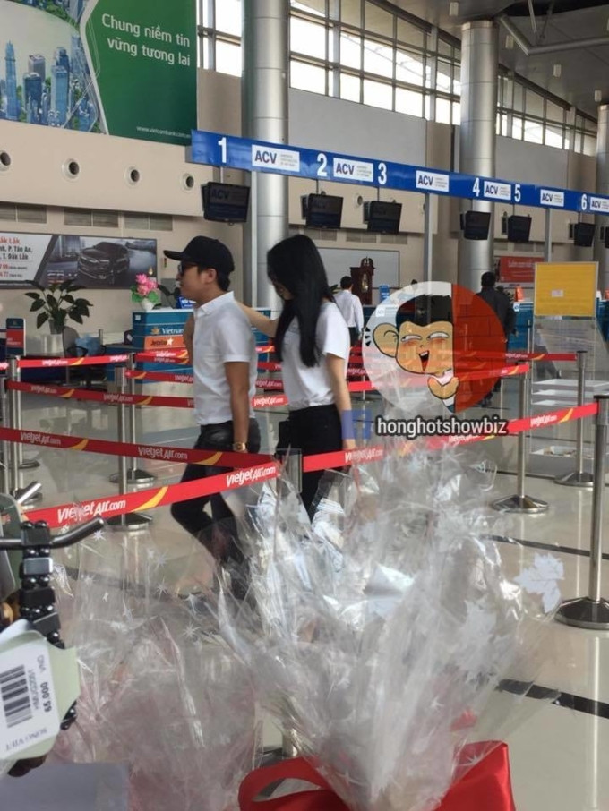 Sao Việt khoe ảnh đưa "người yêu" về quê đón Tết ảnh 2