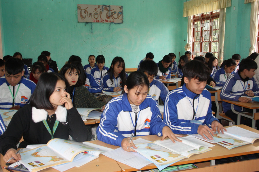 Học sinh Trường THPT Hữu Lũng - Lạng Sơn. Ảnh: Giang Đông Học sinh Trường THPT Hữu Lũng - Lạng Sơn. Ảnh: Giang Đông