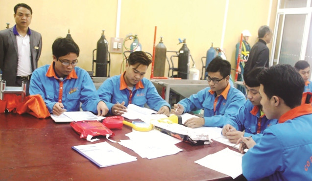 Đào tạo nghề Điện lạnh theo chương trình chuyển giao từ Australia Đào tạo nghề Điện lạnh theo chương trình chuyển giao từ Australia