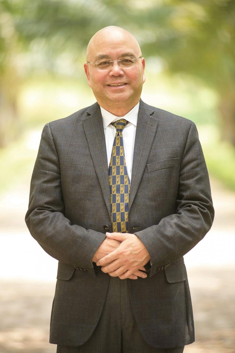 GS Thạch Nguyễn GS Thạch Nguyễn