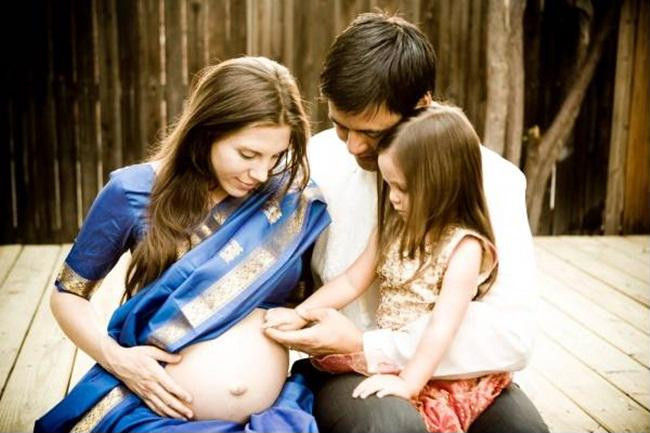 7 điều cha mẹ chớ quên để con không cảm giác bị ra rìa khi có em bé ảnh 2 7 điều cha mẹ chớ quên để con không cảm giác bị ra rìa khi có em bé ảnh 2