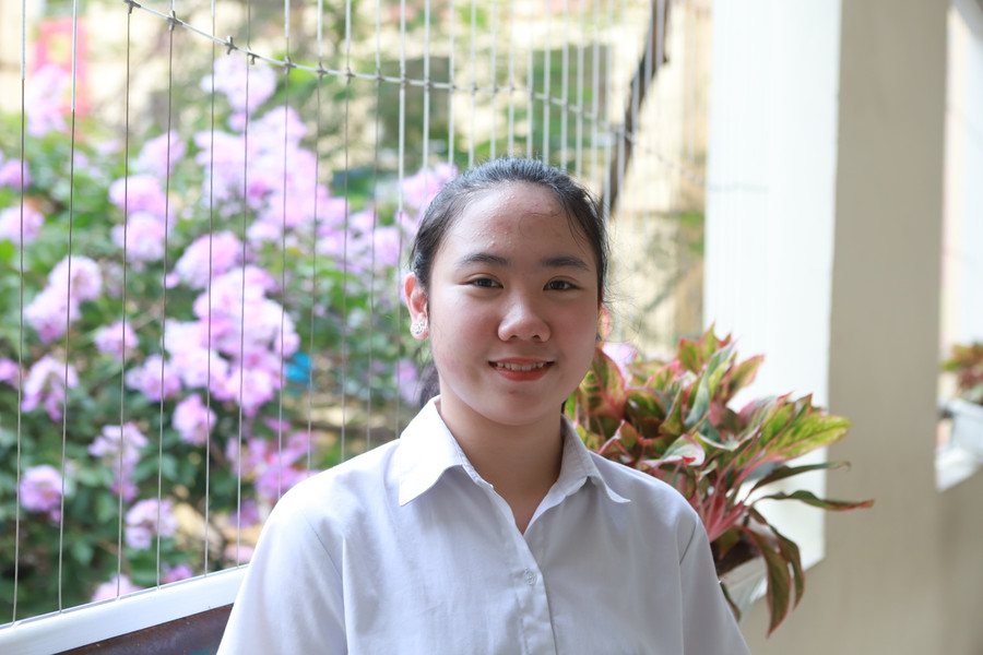 Phạm Hoàng Yến, học sinh Trường THCS Giáp Bát. Phạm Hoàng Yến, học sinh Trường THCS Giáp Bát.