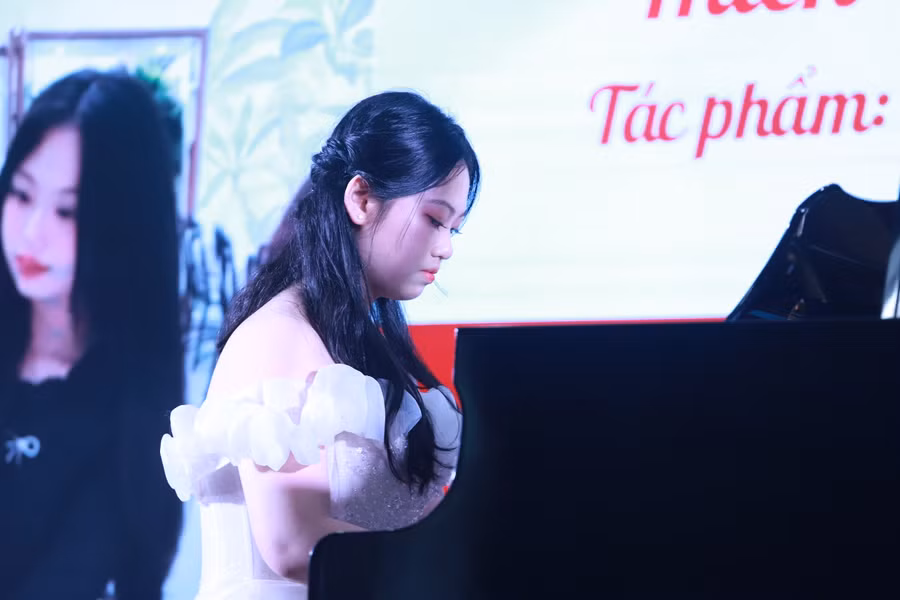 Mỗi thí sinh đều có cách riêng để thể hiện tài năng Piano của mình qua từng tác phẩm.
