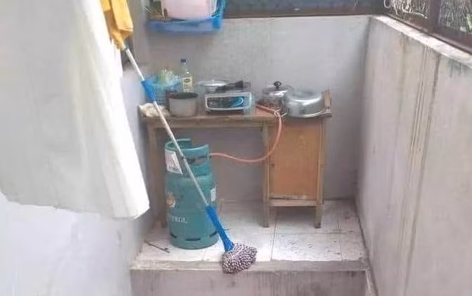 Có ai dám nấu ăn trong góc bếp có thiết kế đáng sợ này?