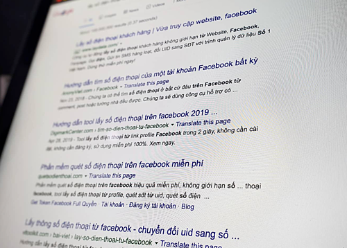Chỉ cần một vài từ khoá, hàng loạt website hỗ trợ tra cứu thông tin người dùng Facebook xuất hiện trên trang tìm kiếm Google.