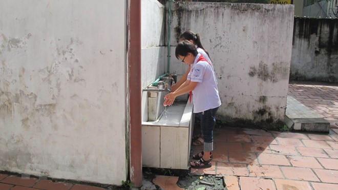 Nhiều trường học vùng cao thiếu trầm trọng nhà vệ sinh. Ảnh minh họa