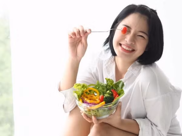 quen soi phong cach kem sang, nhieu nguoi quen mat danh loi khen cho uu diem nay o phuong chanel - 11