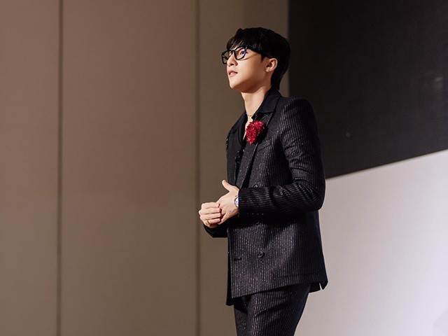 Sơn Tùng M-TP từng cô đơn đến cùng cực năm 18 tuổi, có người từng khuyên “đổi tên đi“ ảnh 1 Ngôi sao - Sơn Tùng M-TP: Từng cô đơn đến cùng cực năm 18 tuổi, có người từng khuyên