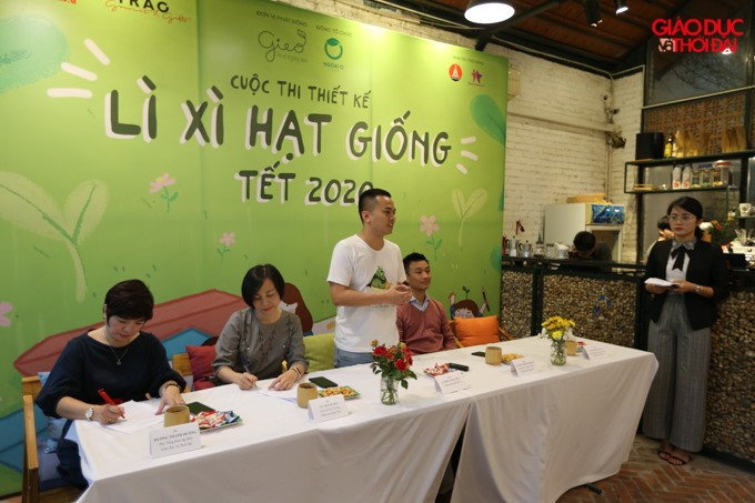 Ông Lương Ngọc Đức, đồng sáng lập Gieo – Nghệ thuật Trao hạt May mắn chia sẻ: “Cuộc thi năm nay sẽ nhấn mạnh hơn vào sự phối hợp giữa nhà trường và gia đình trong việc hình thành thói quen gieo trồng cho trẻ...". Ông Lương Ngọc Đức, đồng sáng lập Gieo – Nghệ thuật Trao hạt May mắn chia sẻ: “Cuộc thi năm nay sẽ nhấn mạnh hơn vào sự phối hợp giữa nhà trường và gia đình trong việc hình thành thói quen gieo trồng cho trẻ...".