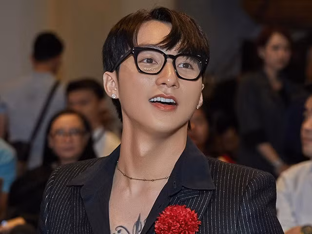 Sơn Tùng từng rất khó khăn khi mới chập chừng vào nghề.