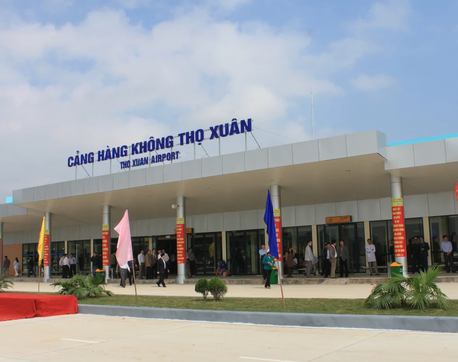 Triển khai dịch vụ hàng không giá rẻ Thanh Hóa-TPHCM