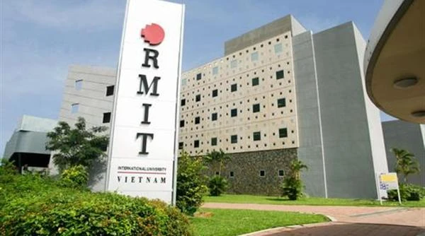 Cô gái tài năng giành học bổng bán phần của RMIT