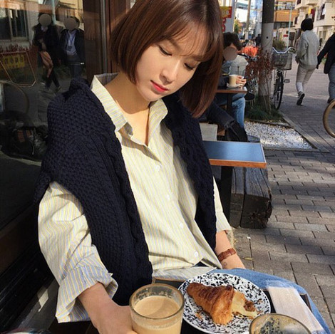 4 mẹo phối đồ đông đơn giản nhưng giúp bạn gái xinh như sao Hàn ảnh 5 4 mẹo phối đồ đông đơn giản nhưng giúp bạn gái xinh như sao Hàn ảnh 5